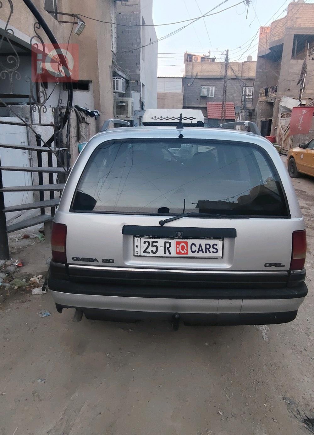اوبل أوميغا